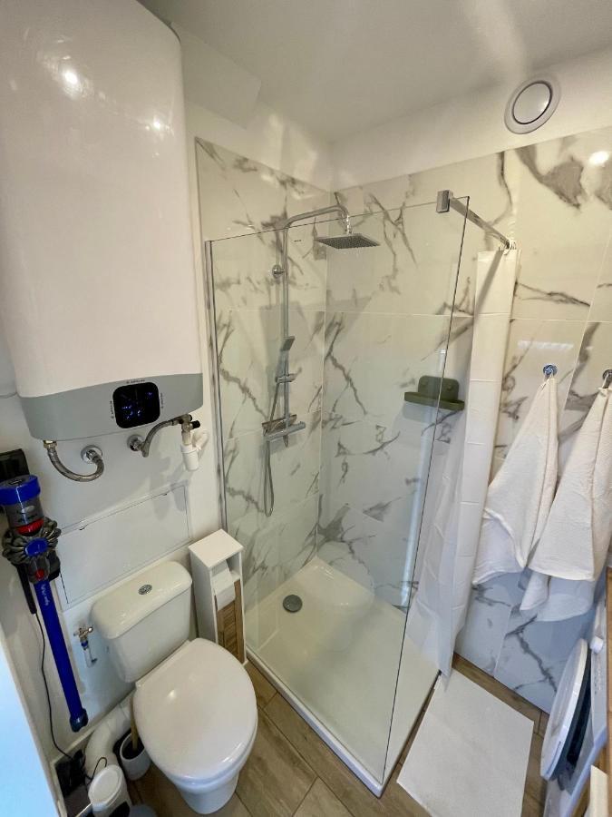 Superbe Studio Avec Terrasse Proximite Plage Saint-Mandrier-sur-Mer Ngoại thất bức ảnh