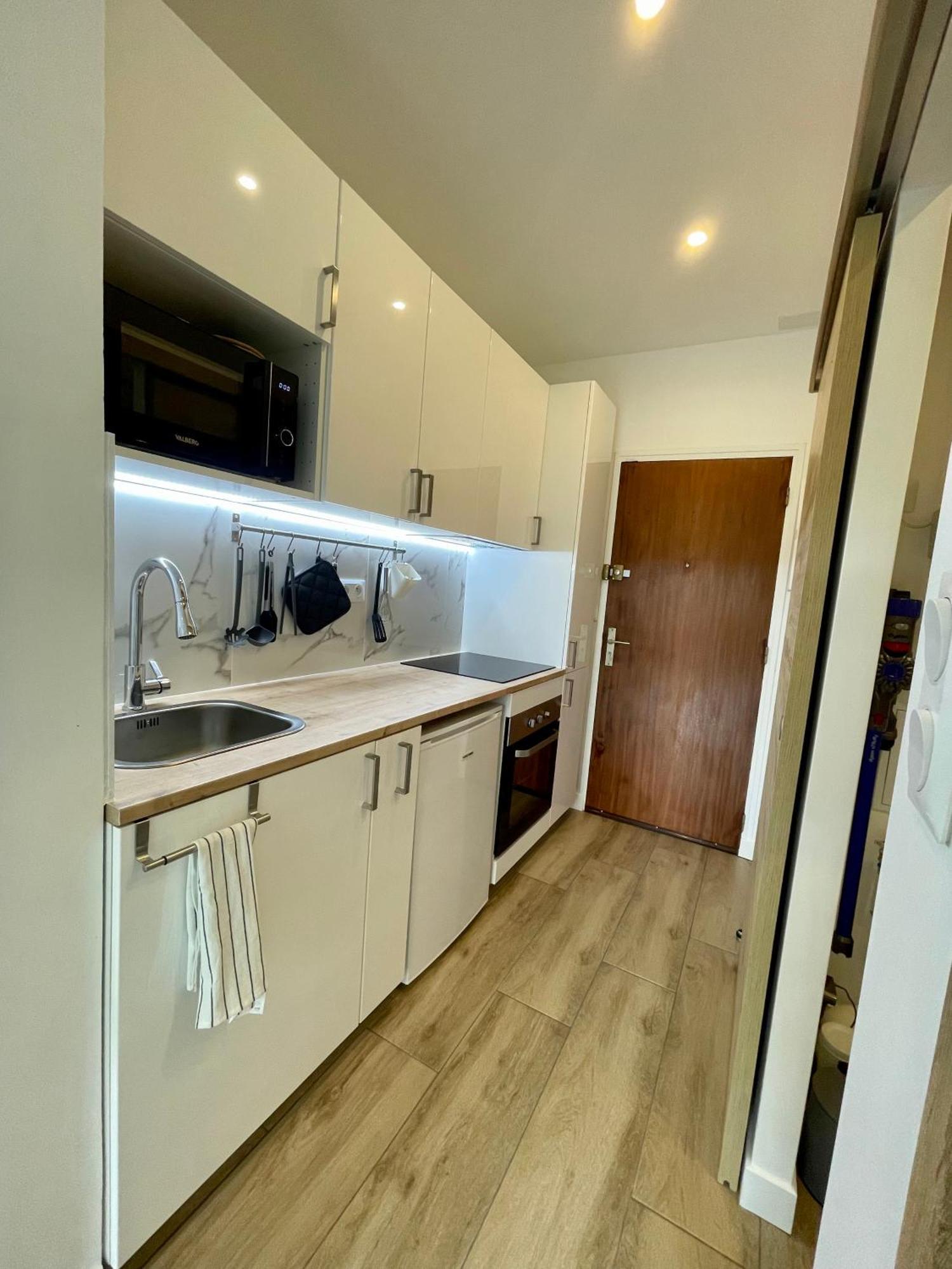 Superbe Studio Avec Terrasse Proximite Plage Saint-Mandrier-sur-Mer Ngoại thất bức ảnh