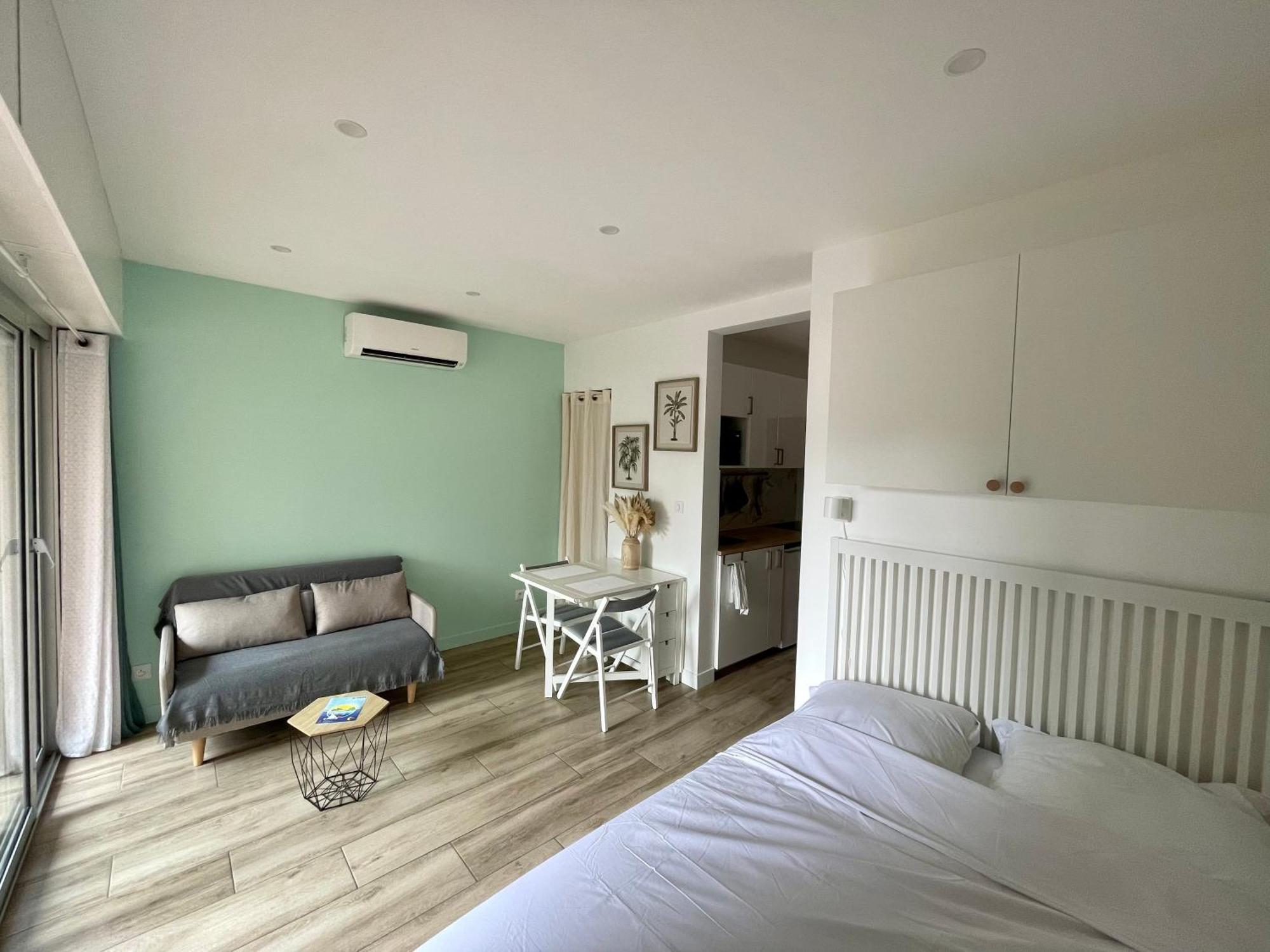 Superbe Studio Avec Terrasse Proximite Plage Saint-Mandrier-sur-Mer Ngoại thất bức ảnh